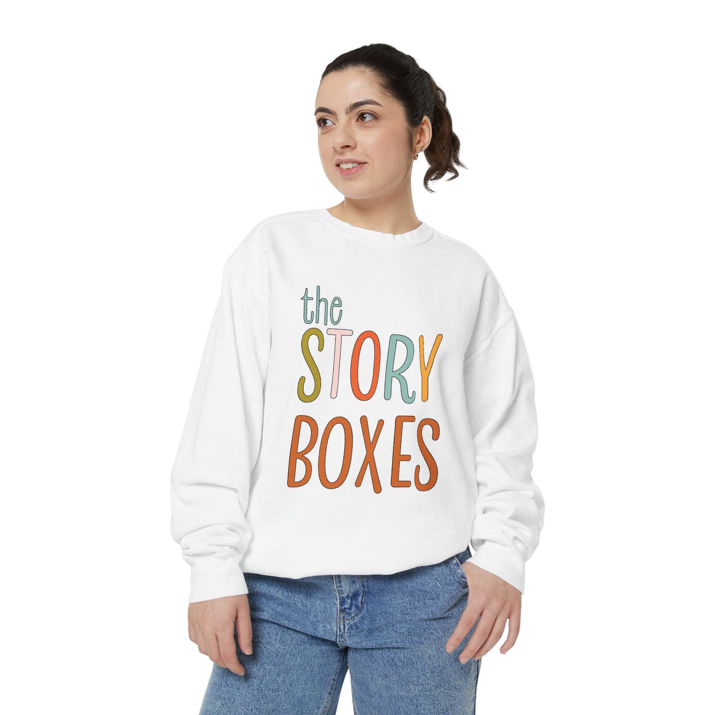 Vintage-Inspired Story Boxes Sweatshirt for Cozy Days