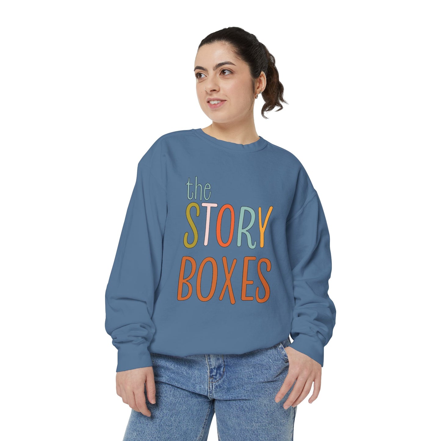Vintage-Inspired Story Boxes Sweatshirt for Cozy Days