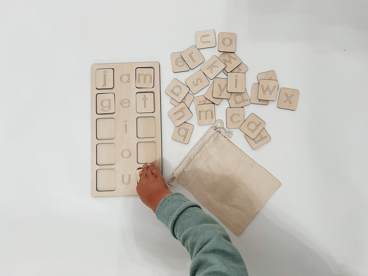 CVC Wood Word Board | Hands-On Phonics Tool for Ages 4–7